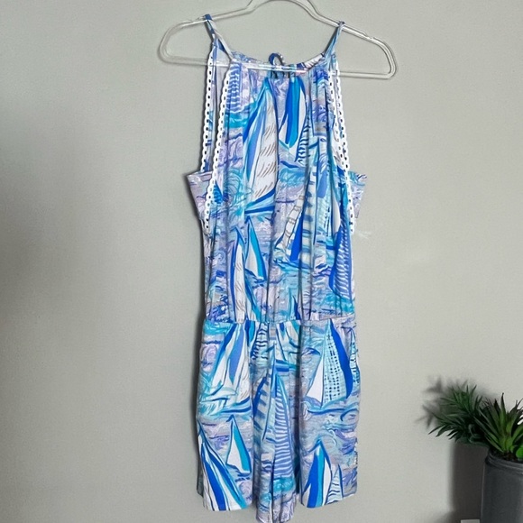 LILLY PULITZER | Med | Gianni Romper - Picture 3 of 16